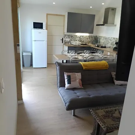 Maison De Avec Jardin Holiday home *